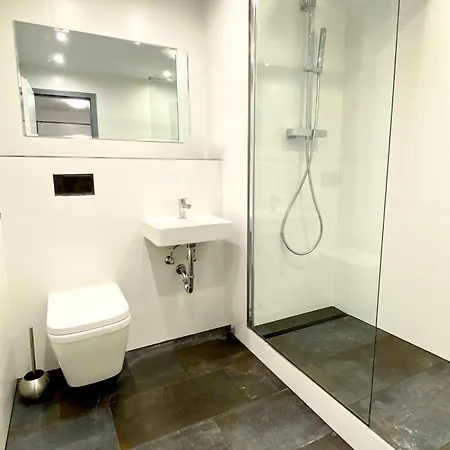 Daire Domspitzen-blick, Cooles 2 Mit Indoor-swimmingpool Auf Dem Dach, Kueche Und Smart-tv *