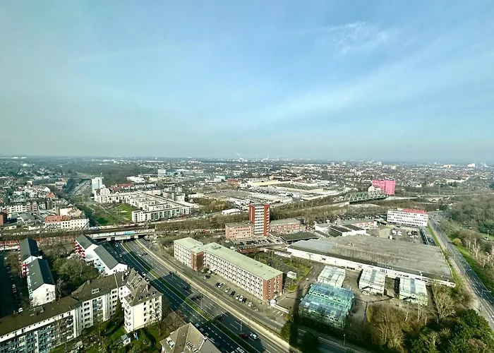 Domspitzen-blick, Cooles 2 Mit Indoor-swimmingpool Auf Dem Dach, Kueche Und Smart-tv * كولونيا