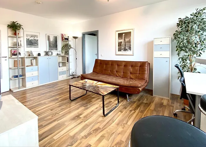 Domspitzen-blick, Cooles 2 Mit Indoor-swimmingpool Auf Dem Dach, Küche Und Smart-tv