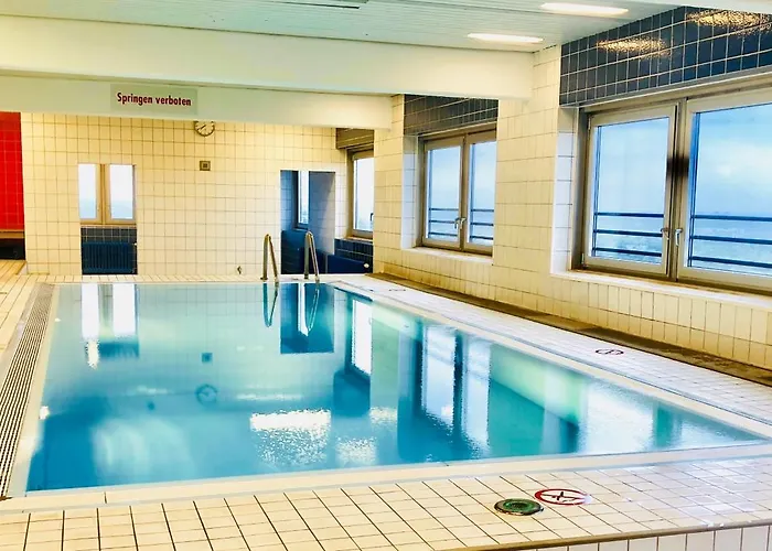 Apartamento Domspitzen-blick, Cooles 2 Mit Indoor-swimmingpool Auf Dem Dach, Küche Und Smart-tv Colonia